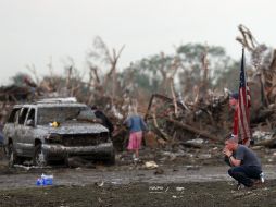 Se eleva a 51 número de muertos por tornado en Oklahoma. AP /