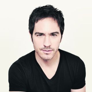 Mauricio Ochmann encuentra el cauce correcto