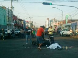El chofer de la unidad escapó. ESPECIAL /
