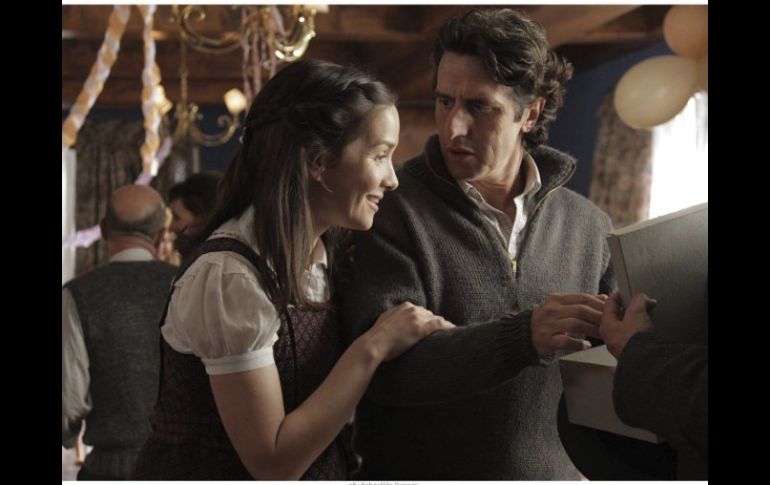 Natalia Oreiro y Diego Peretti en una escena de ''Wakolda'', que reconstruye el paso de Mengele por la Argentina. EFE /