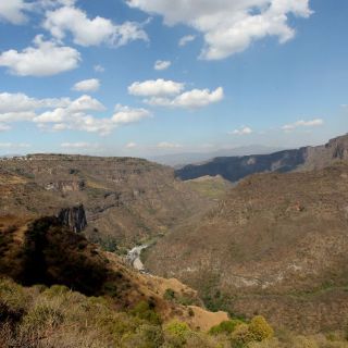 Barranca de Huentitán, lejos de ser Área Natural Protegida