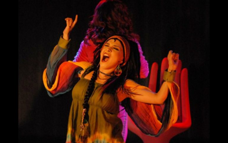 ''En esta vida hago lo que más me gusta y lo disfruto mucho, y por ello me pagan'', declara la actriz. ARCHIVO /