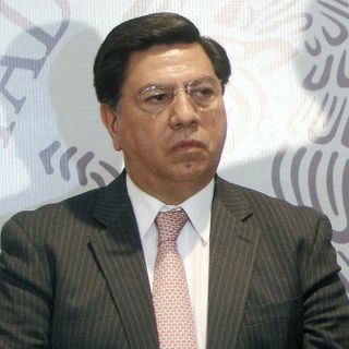 Reyna ofrece renovación de cuerpos policiales de Michoacán