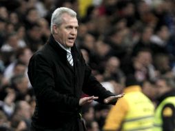 La gente del club del mexicano Javier Aguirre ha entendido la decisión. ARCHIVO /