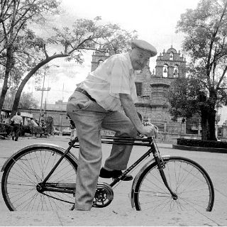 Realizarán velada literaria ''El Poeta del Santuario''