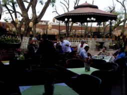 Destacan que los permisos se dieron debido a que los negocios promueven la inversión responsable, sin afectar el entorno de la zona. ARCHIVO /