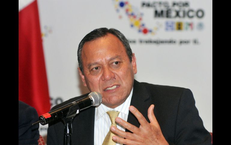 Jesús Zambrano expresa que es satisfactorio que izquierdistas europeos vean en el PRD una fuerza progresista. ARCHIVO /