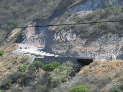 La cara actual del cerro. Los caminos abiertos para el paso de las máquinas modificaron a El Travesaño desde el año pasado. EL INFORMADOR /