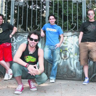 La fiesta  de Los Caligaris