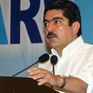 Calderón está metido en el conflicto del PAN: Espino