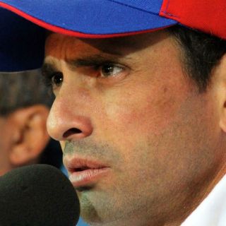 Capriles pide al Tribunal Supremo resolver crisis política venezolana