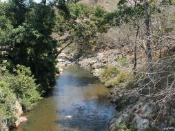 Conjunto. La belleza natural de esta parte de la Sierra deja con ganas de tirarse al sol y tomar un respiro. ESPECIAL /