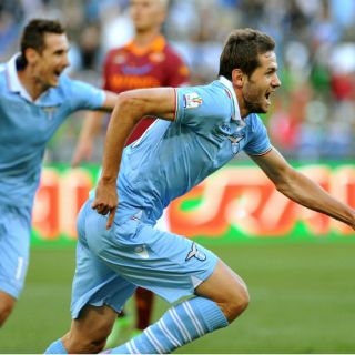 Lazio gana el derbi y la Copa Italiana