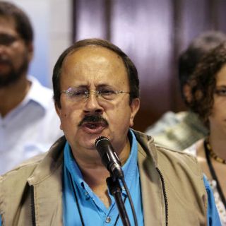 Las FARC y gobierno colombiano llegan a primer acuerdo