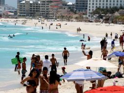 Entre los destinos a diagnosticar destaca Cancún. ARCHIVO /