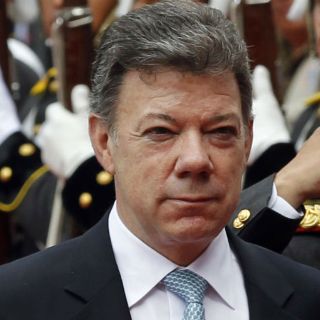 Santos celebra primer acuerdo con las FARC
