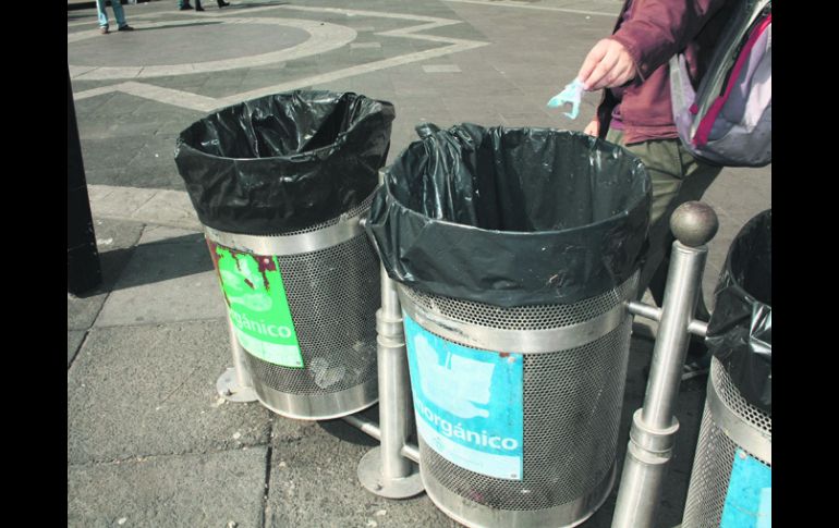 El reto diario. Cada vez hay más infraestructura para separar la basura, pero pocos ciudadanos la utilizan. EL INFORMADOR /