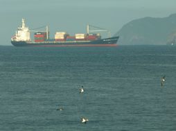 En los primeros cuatro meses del año en curso la balanza comercial presenta un déficit de 2 mil 247 millones de dólares. ARCHIVO /