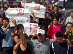 La pipa que explota en San Pedro Xalostoc ha provocado, hasta el momento, la muerte de 27 personas. ARCHIVO /