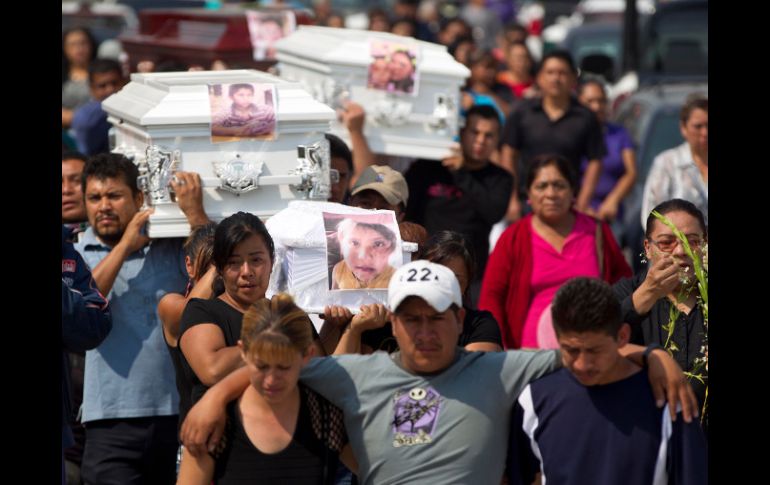 La pipa que explota en San Pedro Xalostoc ha provocado, hasta el momento, la muerte de 27 personas. ARCHIVO /