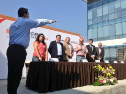 Rinde protesta como director del instituto, el joven Gisandro Barreola Rodríguez. ESPECIAL /