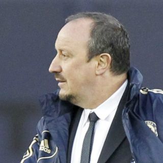 Rafa Benítez es nuevo técnico del Nápoles
