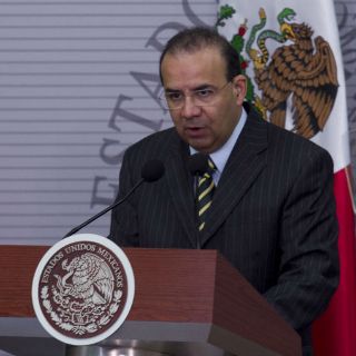 México puede generar empleos y alentar la productividad: Navarrete