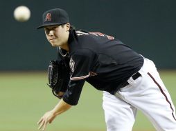 El abridor zurdo Tyler Skaggs saca nueve ponches en seis entradas, sin permitir anotación. AP /