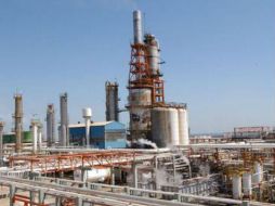 Pemex acusa a Conproca de sobornos en la obtención del contrato para la modernización de la Refinería Cadereyta. ARCHIVO /