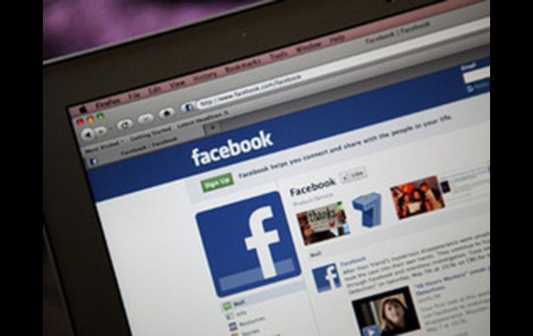 Las organizaciones se quejaban de que Facebook alojaba páginas como con  fotografías de mujeres siendo golpeadas. EFE /