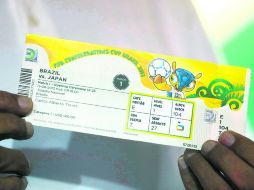 Personalizadas. Los boletos para la Copa Confederaciones vienen con el nombre del comprador y tendrán además un chip interno. EFE /