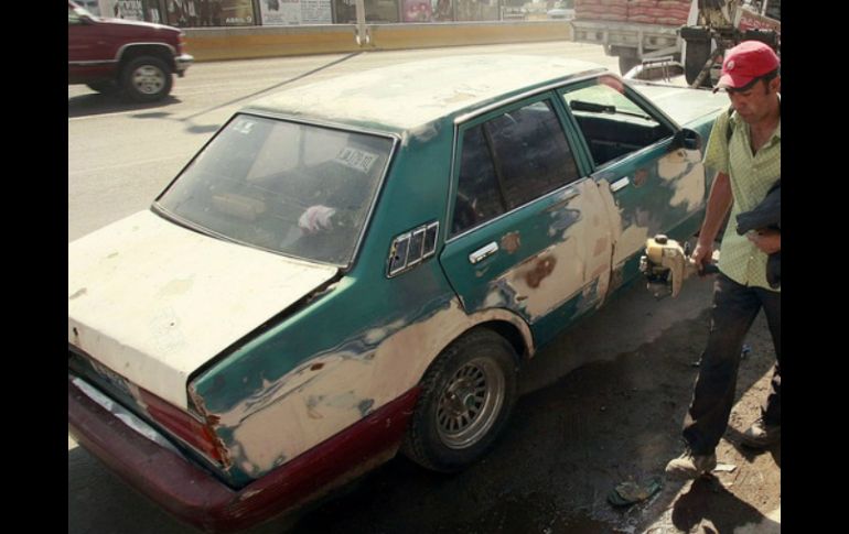 Más del 70 por ciento de las emisiones de todos los contaminantes provienen de autos de más de 10 años de antigüedad. ARCHIVO /