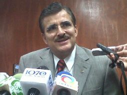 Tonatiuh Bravo señala que una exclusión por parte del Congreso hacia la UdeG, es sólo descalificatoria..  /