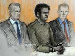Dibujo de Michael Adebowale (c), durante su comparecencia en la Corte de Magistrados de Westminster. AP /
