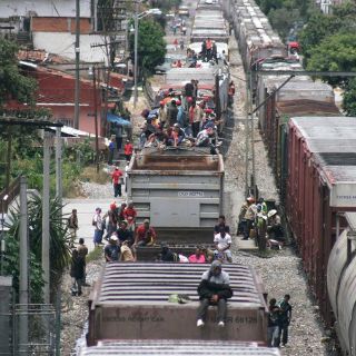 Dos centroamericanas son ejecutadas por no pagar ''cuota'' en ''La Bestia''