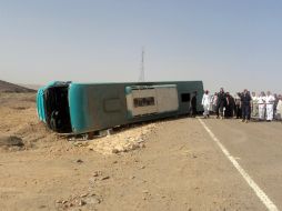 Los sobrevivientes del accidente son atentidos en el Hospital Internacional de Sharm el Sheij. AFP /