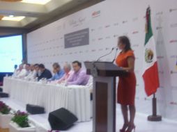 Claudia Ruiz Massieu asegura que el gobierno de Peña Nieto está comprometido con lograr que el Pacífico Mexicano recobre su ímpetu.  /