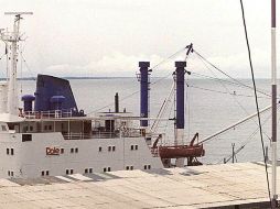 La Profepa da a conocer la clausura del muelle por incumplir con las normas vigentes decretadas por Semarnat. ARCHIVO /