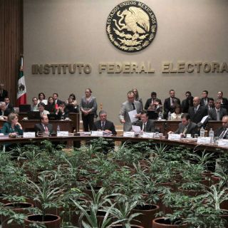 Urge designar consejero del IFE: Beltrones