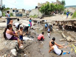 El funcionario municipal comenta que por lo pronto las principales vialidades de Tlaquepaque se encuentran en buen estado. ARCHIVO /