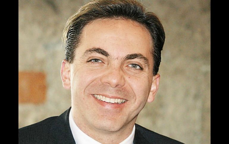 Cristian Castro sumaría su nombre al de Mane de la Parra y Yahir, quienes han tenido apariciones en la obra. ARCHIVO /