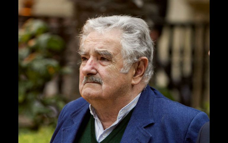 La suspensión dejará inconclusa una visita a Nápoles y una entrevista en Roma con el presidente Giorgio Napolitano. ARCHIVO /