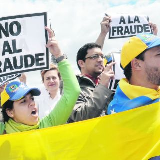 Venezolanos en el exterior protestan contra Maduro