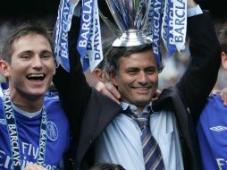 Mou vuelve a la Premier League después de seis años. AP /