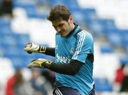 A pesar de no jugar, Casillas continúa siendo indiscutible en la selección española. ARCHIVO /