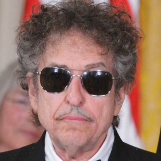 Podrían reconocer a Bob Dylan con la Legión de Honor en Francia