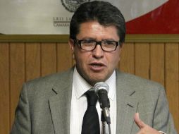 Ricardo Monreal, criticó lo que llamó ''turismo parlamentario'' ya que señala que hay problemas más importantes. ARCHIVO /