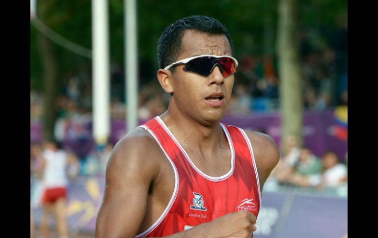 Afirman que ''en este momento él no está en óptimas condiciones'' para competir y que ''hay jóvenes mejores que él''. MEXSPORT /