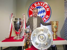 En el punto más alto de su carrera como estratega, Jupp Heynckes dice adiós a las canchas. EFE /