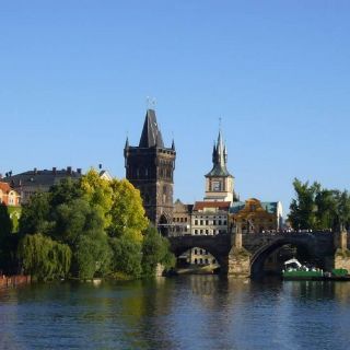 El río Moldava de Praga alcanza nuevos máximos por las lluvias